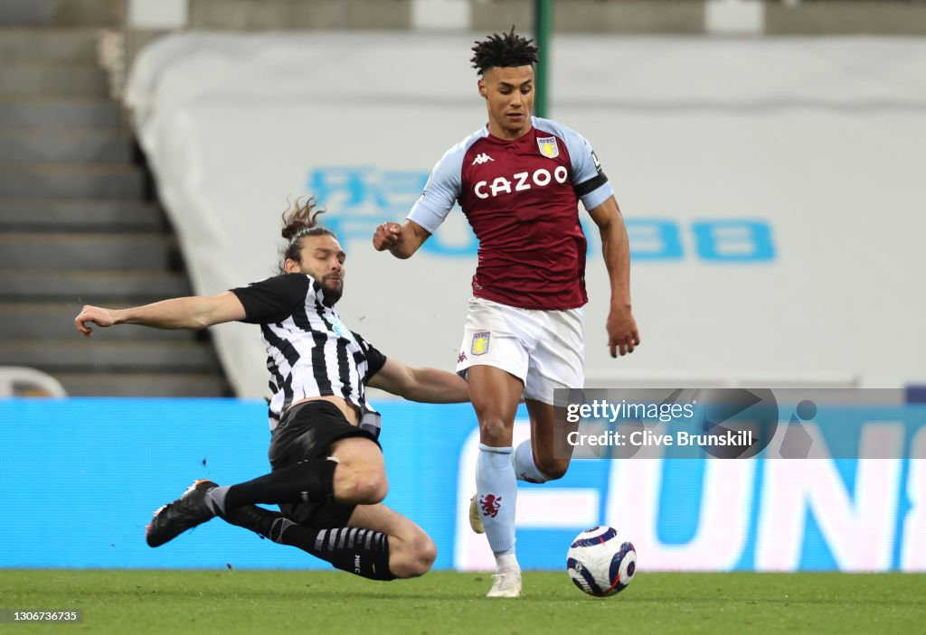 Newcastle United v Aston Villa - Premier League