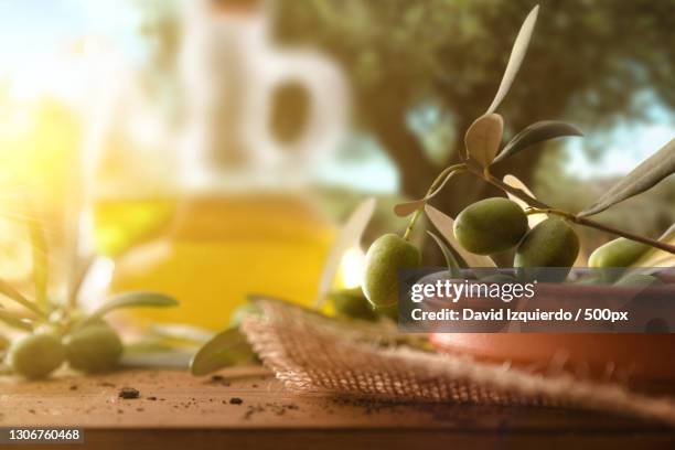 close-up of fruits in bowl on table - alimentation background stock pictures, royalty-free photos & images