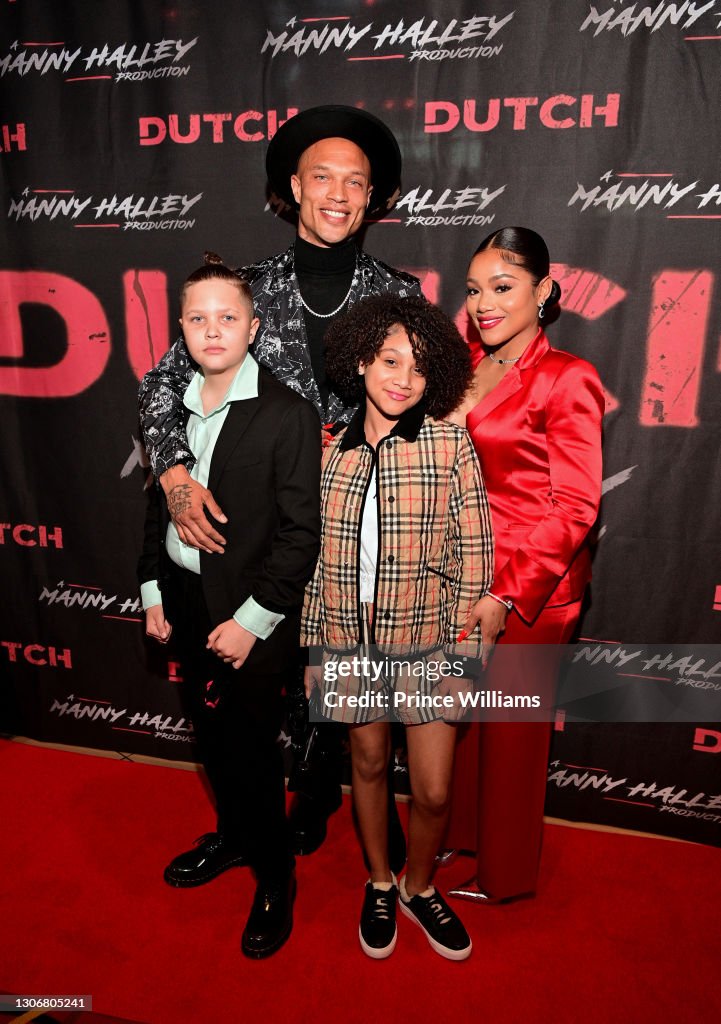 Jeremy Meeks and Erica Pinkett pose with family members during... News