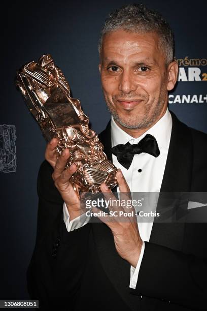 Sami Bouajila poses with the Best Actor Cesar award for the movie “Un Fils” during the 46th Cesar Film Awards Ceremony At l'Olympia In Paris on March...