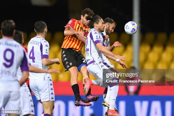 Artur Ionita of Benevento Calcio scores their team's first goal during the Serie A match between Benevento Calcio and ACF Fiorentina at Stadio Ciro...