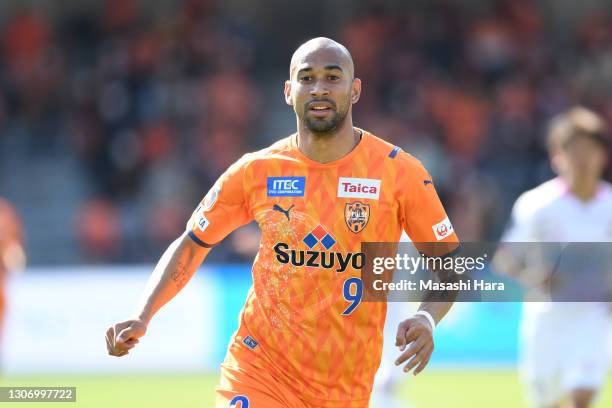 Thiago Santana of Shimizu S-Pulse looks on during the J.League Meiji Yasuda J1 match between Shimizu S-Pulse and Sagan Tosu at the IAI Stadium...