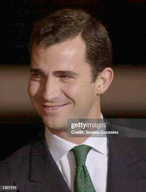 Prince Felipe de Borbon of Spain arrives at Mexico City airport November 29, 2000 for the inauguration of the new Mexican President Vincente Fox. In...