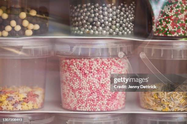Sprinkles Container Photos and Premium High Res Pictures - Getty Images