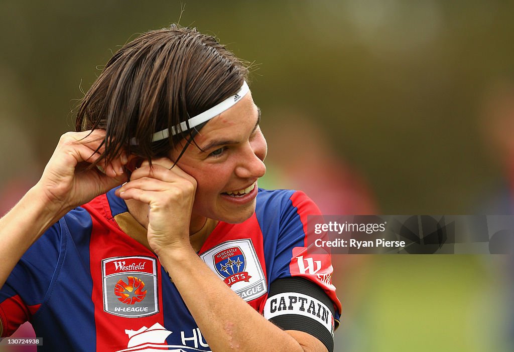 W-League Rd 2 - Newcastle v Adelaide