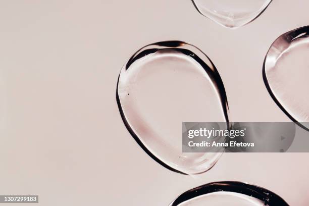 301 084点の垂れるのストックフォト Getty Images 301 084点の垂れるのストックフォト Getty Images