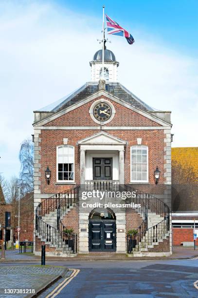 edificio guildhall, poole, dorset, inghilterra, regno unito. - poole foto e immagini stock