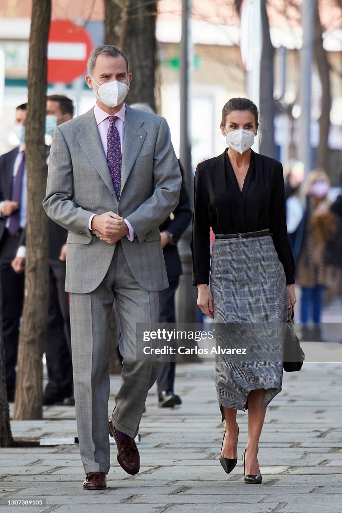 Spanish Royals Visit Spanish Royal Tapestry Factory On Its 300 Anniversary