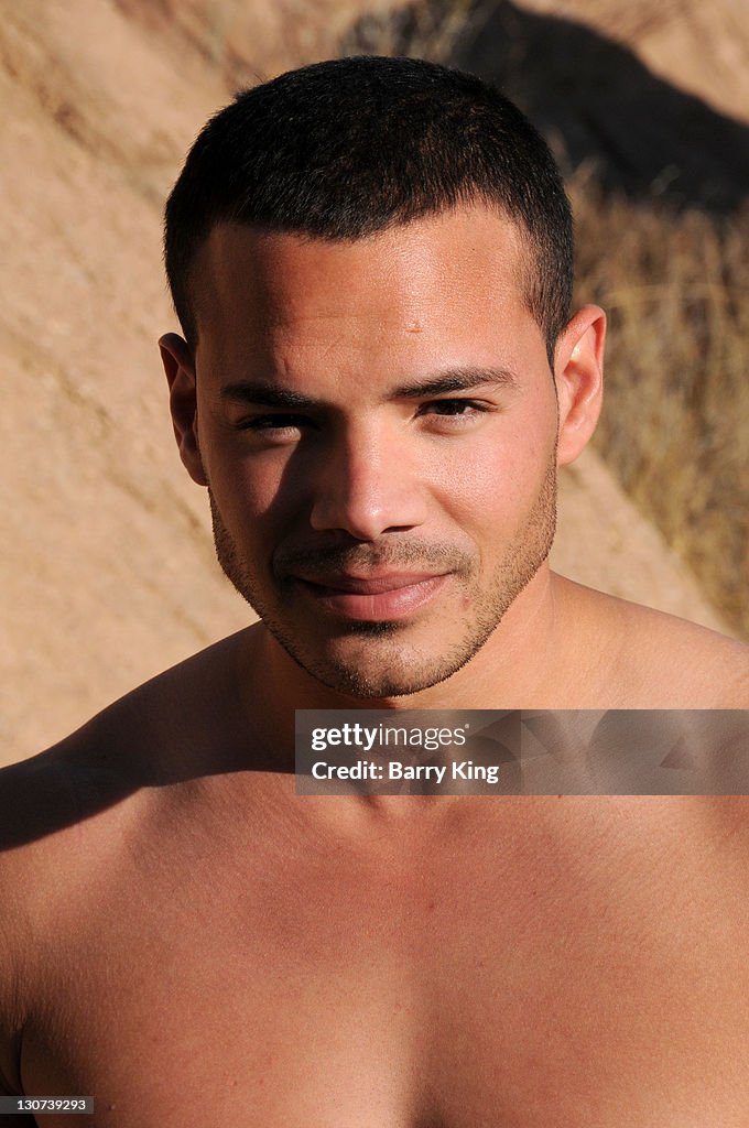 Acter Rene Actor Rene Rosado poses during a photo shoot on October 28, 2011 in ...