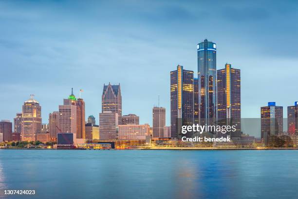 downtown skyline detroit michigan usa riverfront - detroit michigan stock pictures, royalty-free photos & images