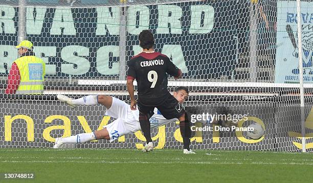 Giovanni Ceravolo of Reggina scores his opening penalty goal during the Serie B match between Brescia Calcio and Reggina Calcio at Mario Rigamonti...