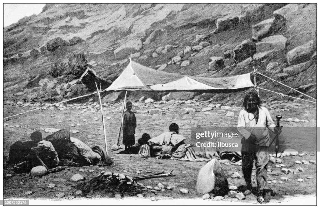 Antique illustration: Mountaineering in Tibet