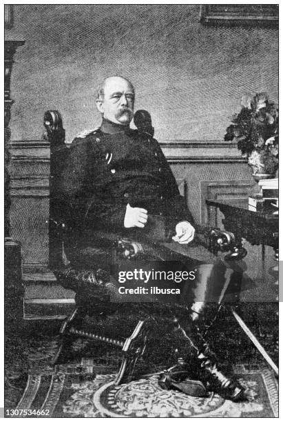 antikes schwarz-weiß-foto: otto von bismarck - otto von bismarck stock-grafiken, -clipart, -cartoons und -symbole