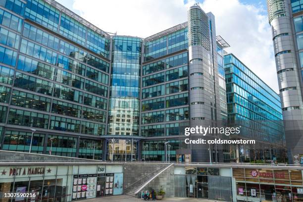 desarrollo moderno de la arquitectura de la ciudad en paddington, londres - paddington london fotografías e imágenes de stock