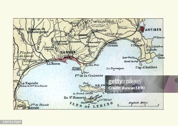 antike karte von cannes und antibes, frankreich, 1890er jahre, 19. jahrhundert - cannes map stock-grafiken, -clipart, -cartoons und -symbole