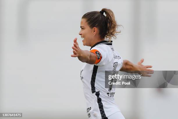 Tamires Dias De Britto celebrates scoring the first goal of her team during a semifinal match of Women's Copa CONMEBOL Libertadores 2020 between...