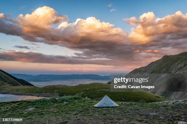 camping in the sangre de cristo mountains, colorado - glen haven co stock pictures, royalty-free photos & images
