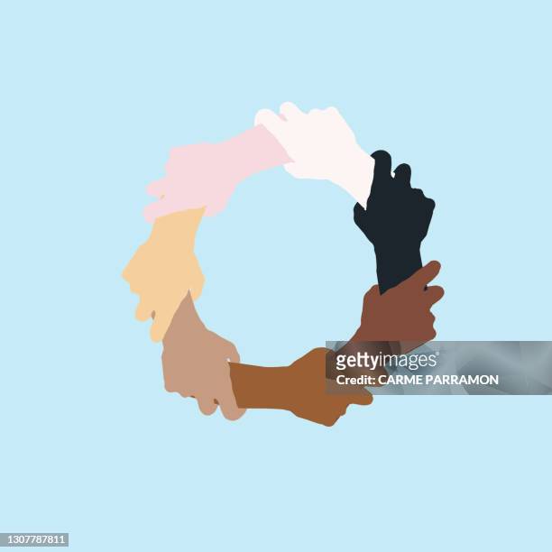 stockillustraties, clipart, cartoons en iconen met handshake. multi etnische wereld. huidskleuren - equal opportunity
