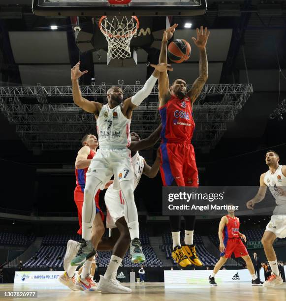 Alex Tyus, #7 of Real Madrid competes with Joel Bolomboy, #3 of CSKA Moscow during the 2020/2021 Turkish Airlines EuroLeague Regular Season Round 30...