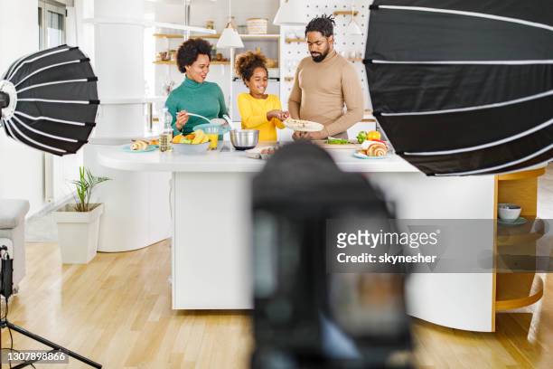 behind the scenes! - film set stock pictures, royalty-free photos & images