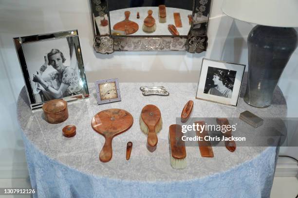 Countess Tabel 11 Dressing Tables For Sale Stock Photos, High-Res Pictures, and Images ...