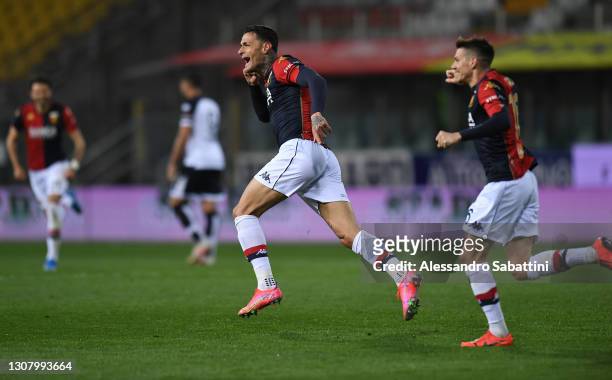 Gianluca Scamacca of Genoa CFC celebrates scoring his side's second goal during the Serie A match between Parma Calcio and Genoa CFC at Stadio Ennio...