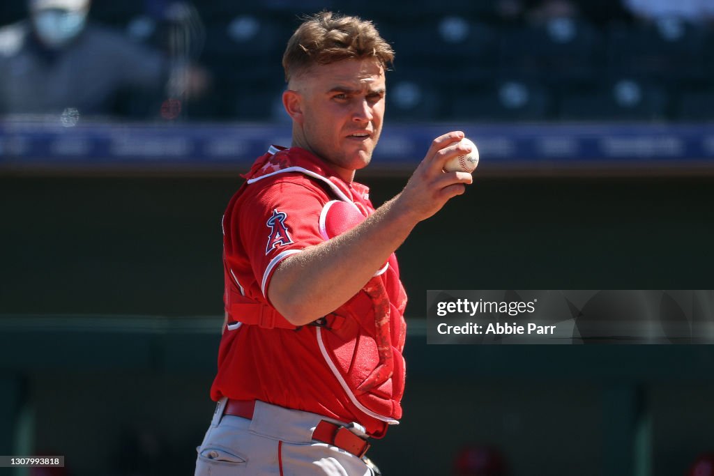 Los Angeles Angels v Kansas City Royals