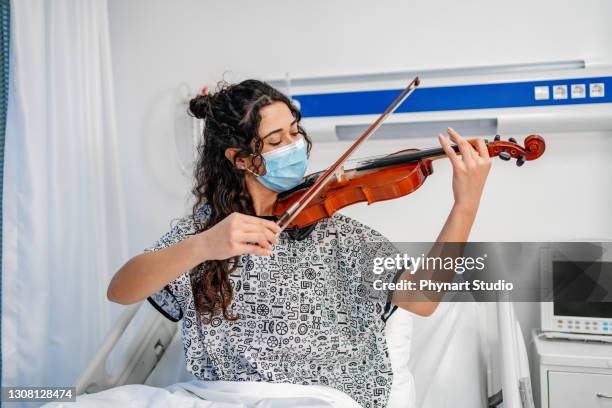 musik läker - masked musicians bildbanksfoton och bilder