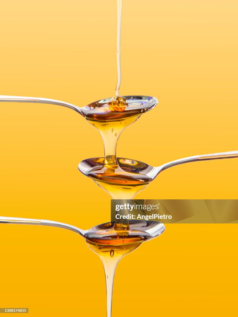 Multiple cascade of honey