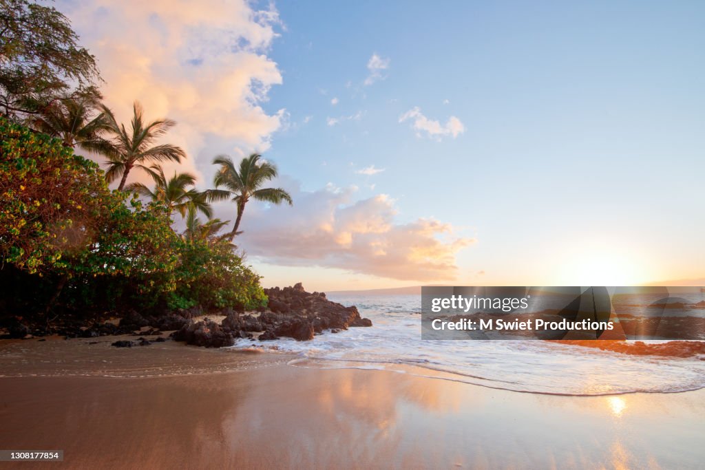 Sunset hawaii beach