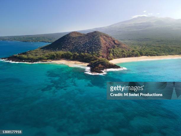 maui hawaii aerial - maui imagens e fotografias de stock