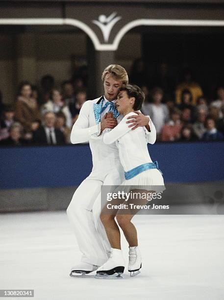 Jayne Torvill and Christopher Dean of Great Britain performing their Barnum ice dance routine on 2nd February 1983 at the Richmond Theatre in...