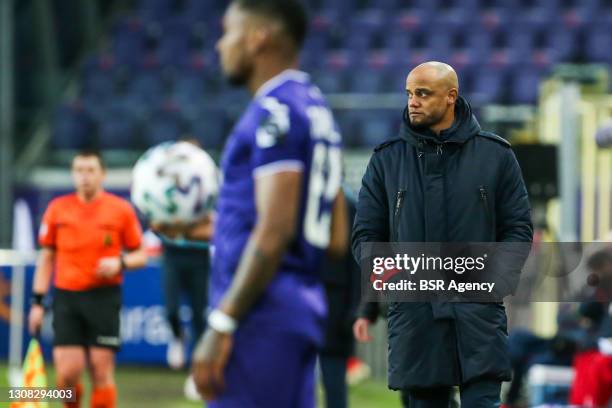 1 622 Kompany Anderlecht Photos High Res Pictures Getty Images 1-622-kompany-anderlecht-photos-high-res-pictures-getty-images