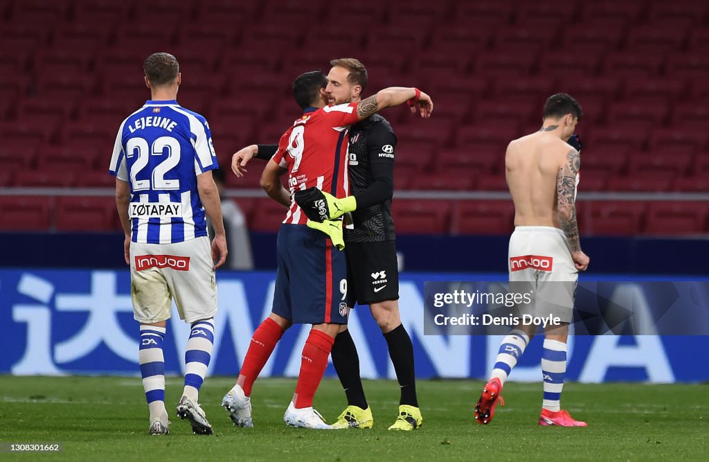 Atletico de Madrid v Deportivo Alavés - La Liga Santander