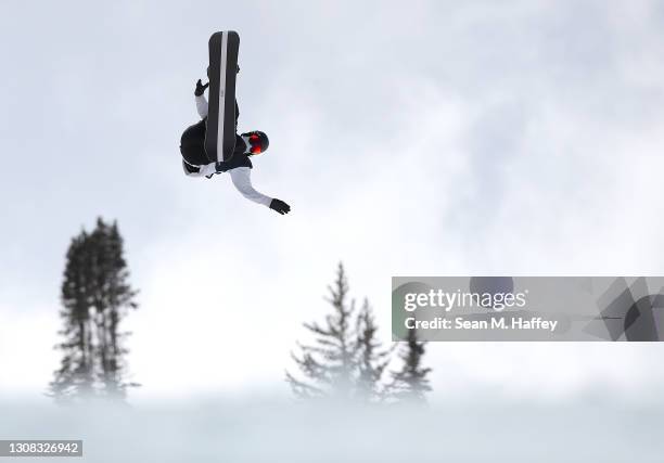 Shaun White of the United States competes in the men's snowboard halfpipe final during Day 4 of the Land Rover U.S. Grand Prix World Cup at...