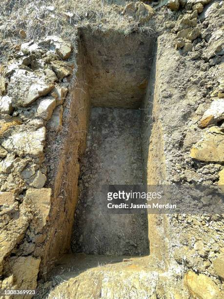 empty grave hole in cemetery - open grave stock pictures, royalty-free photos & images