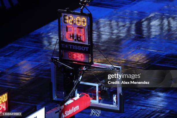 First Shot Clock 1,009 Basketball Shot Clock Stock Photos, High-Res Pictures, and Images ...
