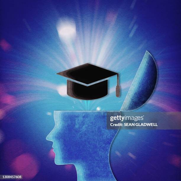8,609 Graduation Ceremony Stage Stock Photos, High-Res Pictures, and ...