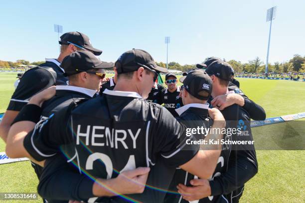 Captain Tom Latham of New Zealand speaks to his team mates prior to game two of the One Day International series between New Zealand and Bangladesh...