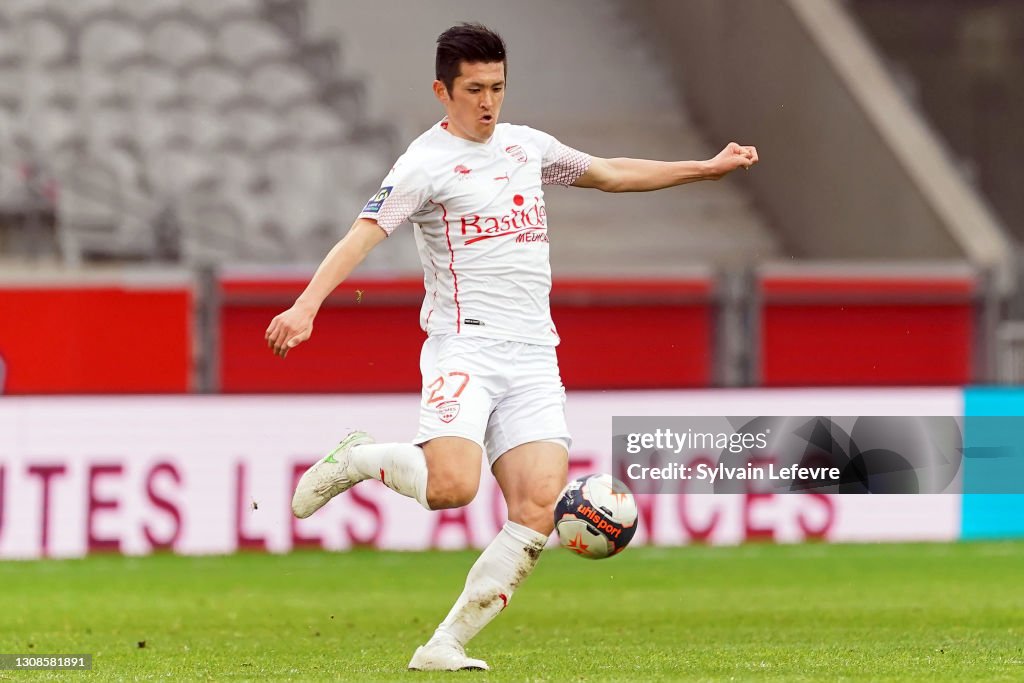 Lille OSC v Nimes Olympique - Ligue 1 Uber Eats