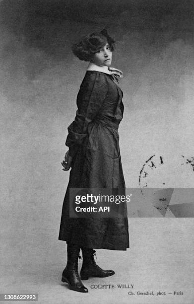 Portrait de la romancière française Colette, en 1904, France.