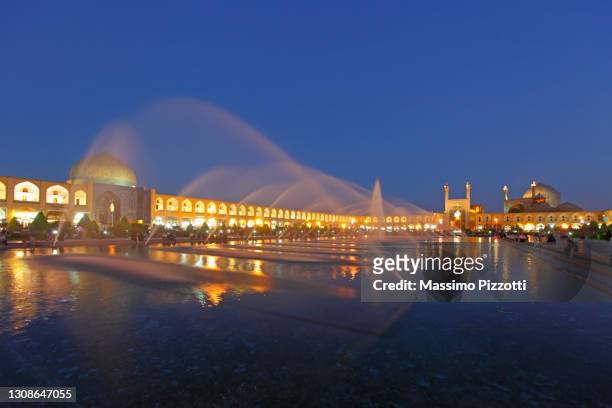 naqsh-e jahan square in esfahan - isfahan imam stock pictures, royalty-free photos & images