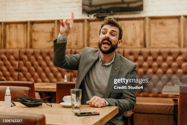 controleer a.u.u.- - begging stockfoto's en -beelden