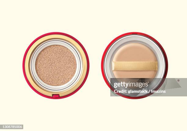 cosmetic, compact, puff, top angle, object - powder puff stock pictures, royalty-free photos & images