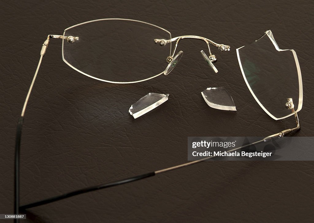 Break Spectacles Broken Eyeglasses Breakage Of Glass High-Res Stock Photo - Getty Images