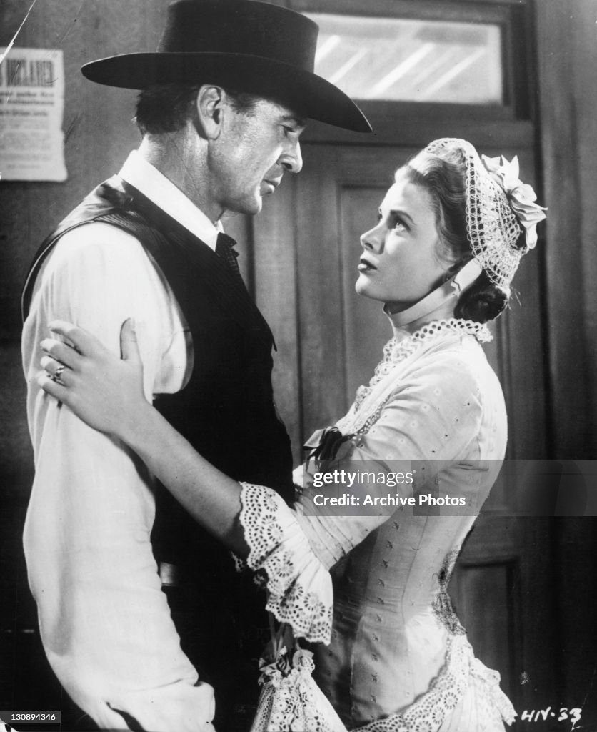 Gary Cooper And Grace Kelly In 'High Noon'