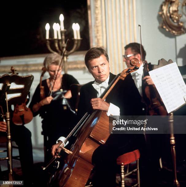 Schwarzer Einser / Cellist Prelinger war der Geliebte der Ermordeten... Karlheinz / Überschrift: TATORT / BRD 1978, Deutschland.