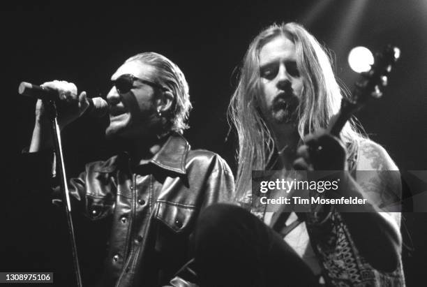 Layne Staley and Jerry Cantrell of Alice in Chains perform at San Jose State Event Center on April 11, 1993 in San Jose, California.