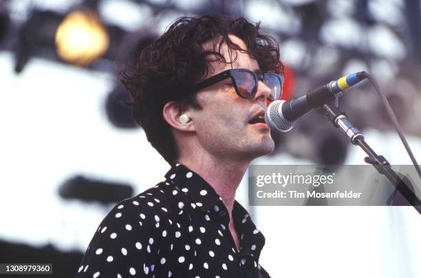 Mark Hart of Crowded House performs during the WOMAD festival at the Polo Fields in Golden Gate Park on September 19, 1993 in San Francisco,...