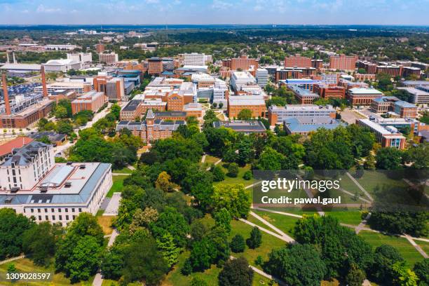 aerial view of columbus ohio cityscape - columbus ohio aerial stock pictures, royalty-free photos & images